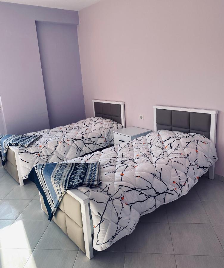 Downtown Apartment Fier Kültér fotó